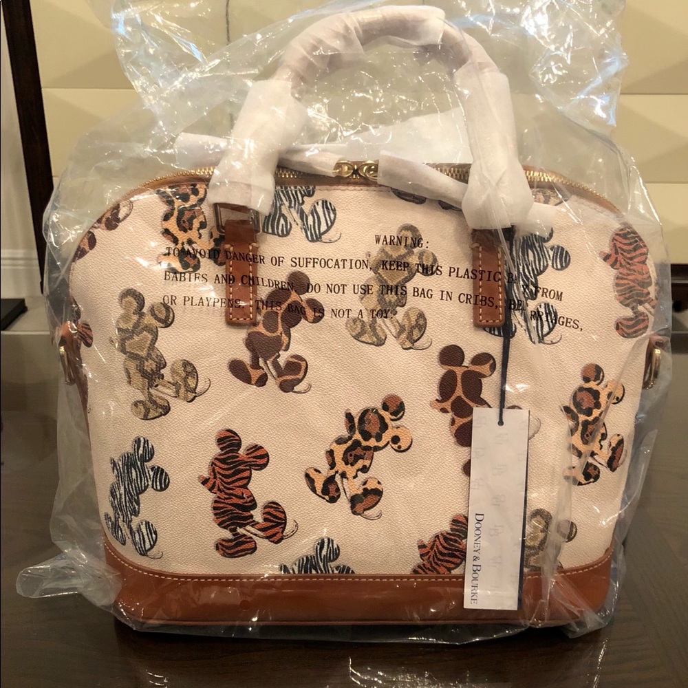 Disney Dooney and Bourke Animal Mickey AP Satchel - Picture 6 of 10